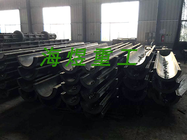 刨完企口的井管模具